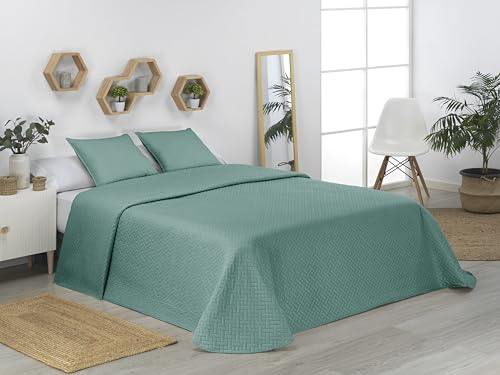 Donegal Collections - Colcha Bouti Lisa Acolchada y Reversible + 1 Cojin Cama 80/90 cm, Color Verde....