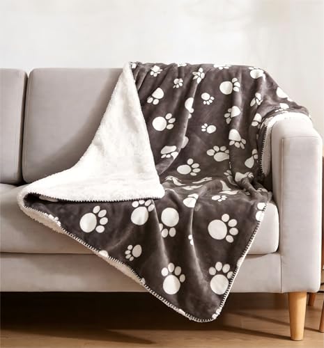 Pawsee Manta impermeable para perros y gatos con estampado de patas, lavable de forro polar Sherpa,...