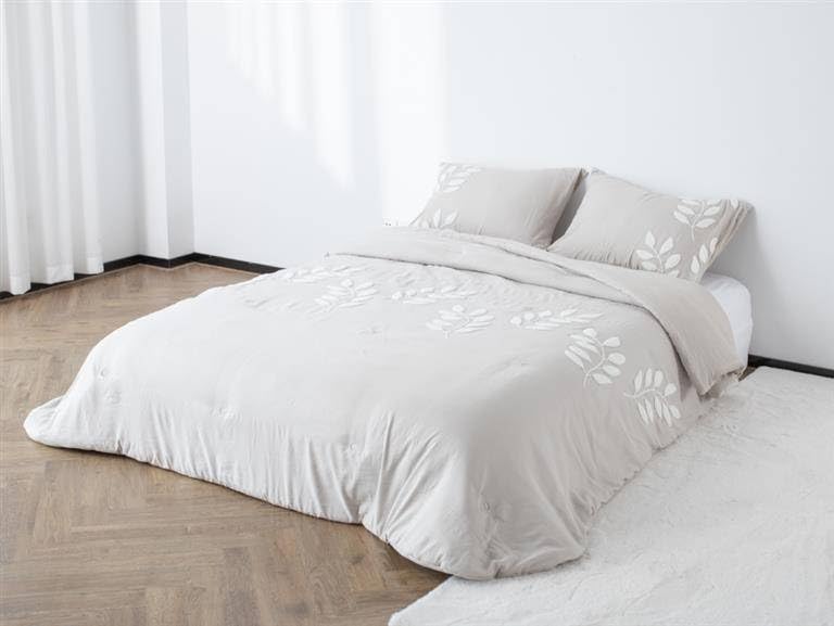 BLANCO NUMERO UNO Colcha Extra Suave SOLENA - Disfruta de una Noche de Descanso Colcha Suave y...